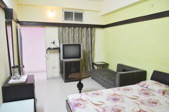 Hotel Baywatch, Indore 3